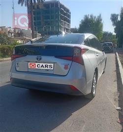 تويوتا بريوس